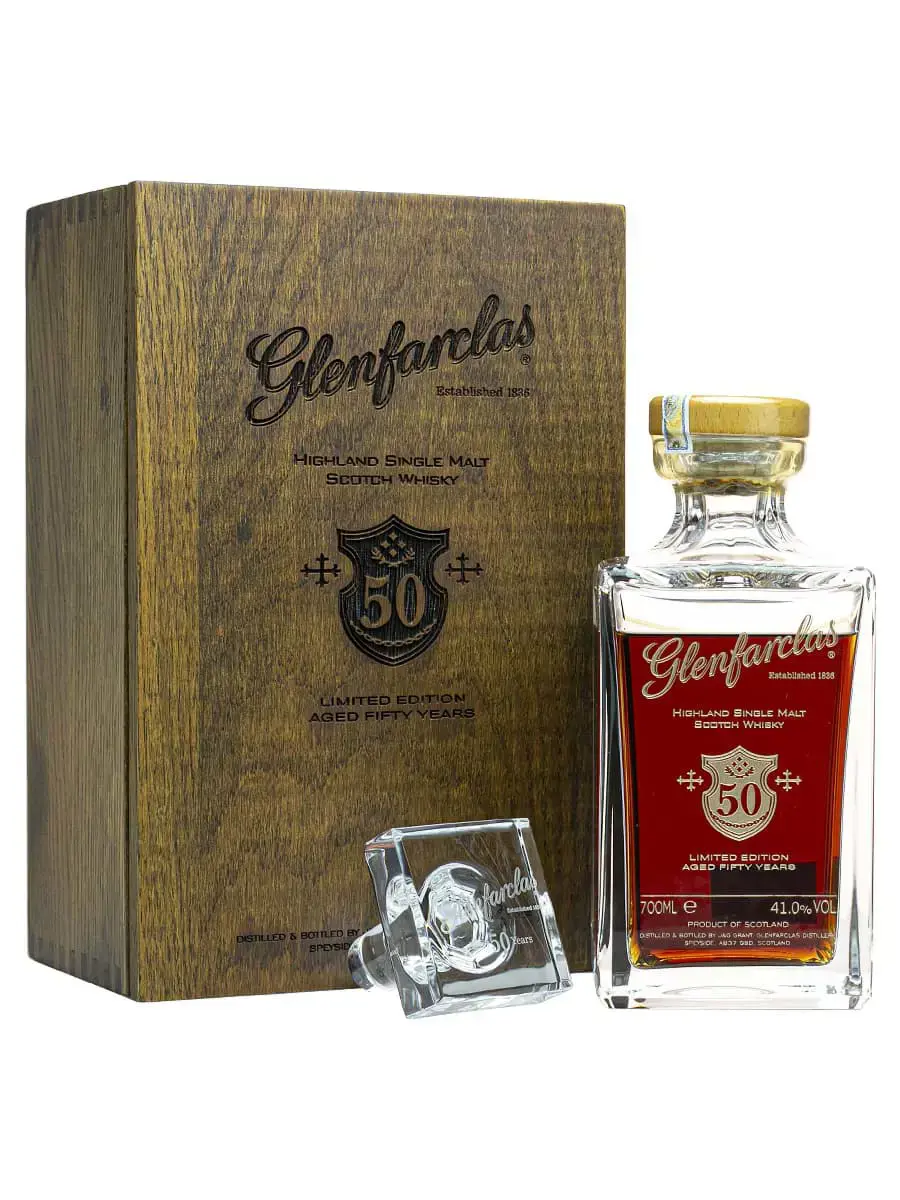Rượu Glenfarclas 50 năm Decanter